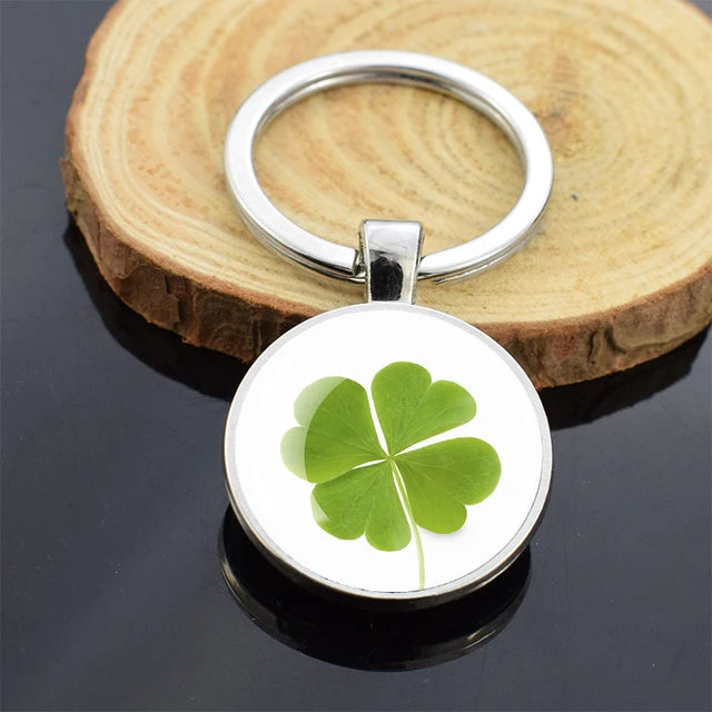 Four-Leaf Clover Keychains Glass Cabochon Double Sides Pendant Key Chain Lucky St Patrick'S Day Irish Jewelry Keyring Gift