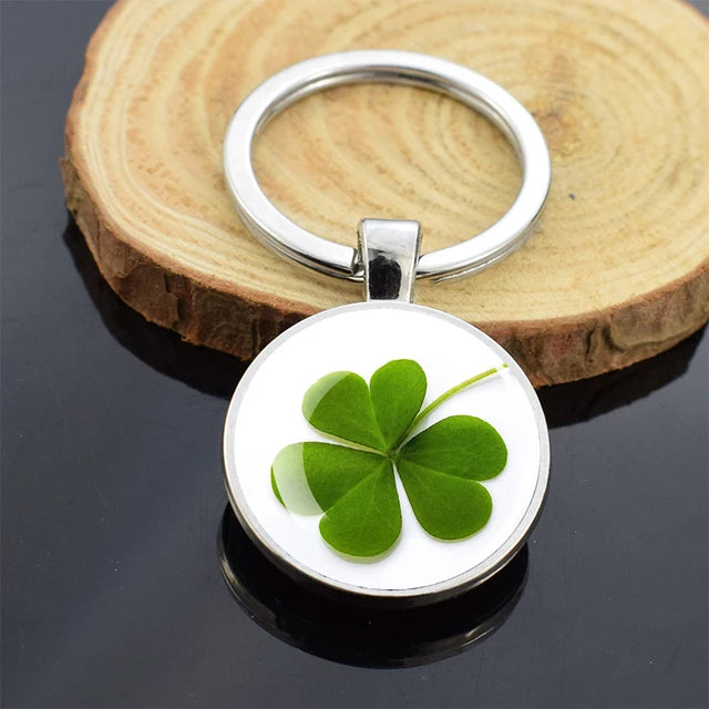 Four-Leaf Clover Keychains Glass Cabochon Double Sides Pendant Key Chain Lucky St Patrick'S Day Irish Jewelry Keyring Gift