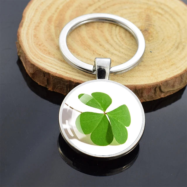 Four-Leaf Clover Keychains Glass Cabochon Double Sides Pendant Key Chain Lucky St Patrick'S Day Irish Jewelry Keyring Gift