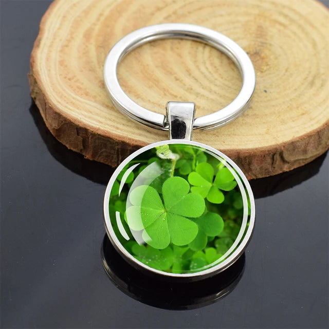 Four-Leaf Clover Keychains Glass Cabochon Double Sides Pendant Key Chain Lucky St Patrick'S Day Irish Jewelry Keyring Gift