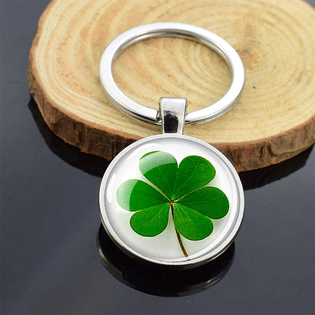 Four-Leaf Clover Keychains Glass Cabochon Double Sides Pendant Key Chain Lucky St Patrick'S Day Irish Jewelry Keyring Gift